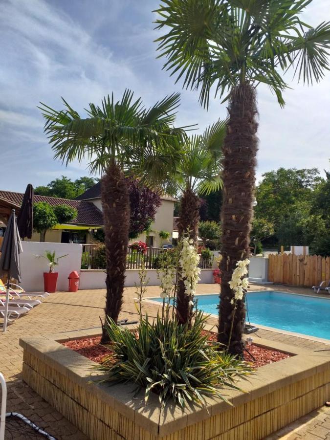Camping Maeva Escapades Au P'Tit Bonheur Peyrillac-et-Millac Exterior foto